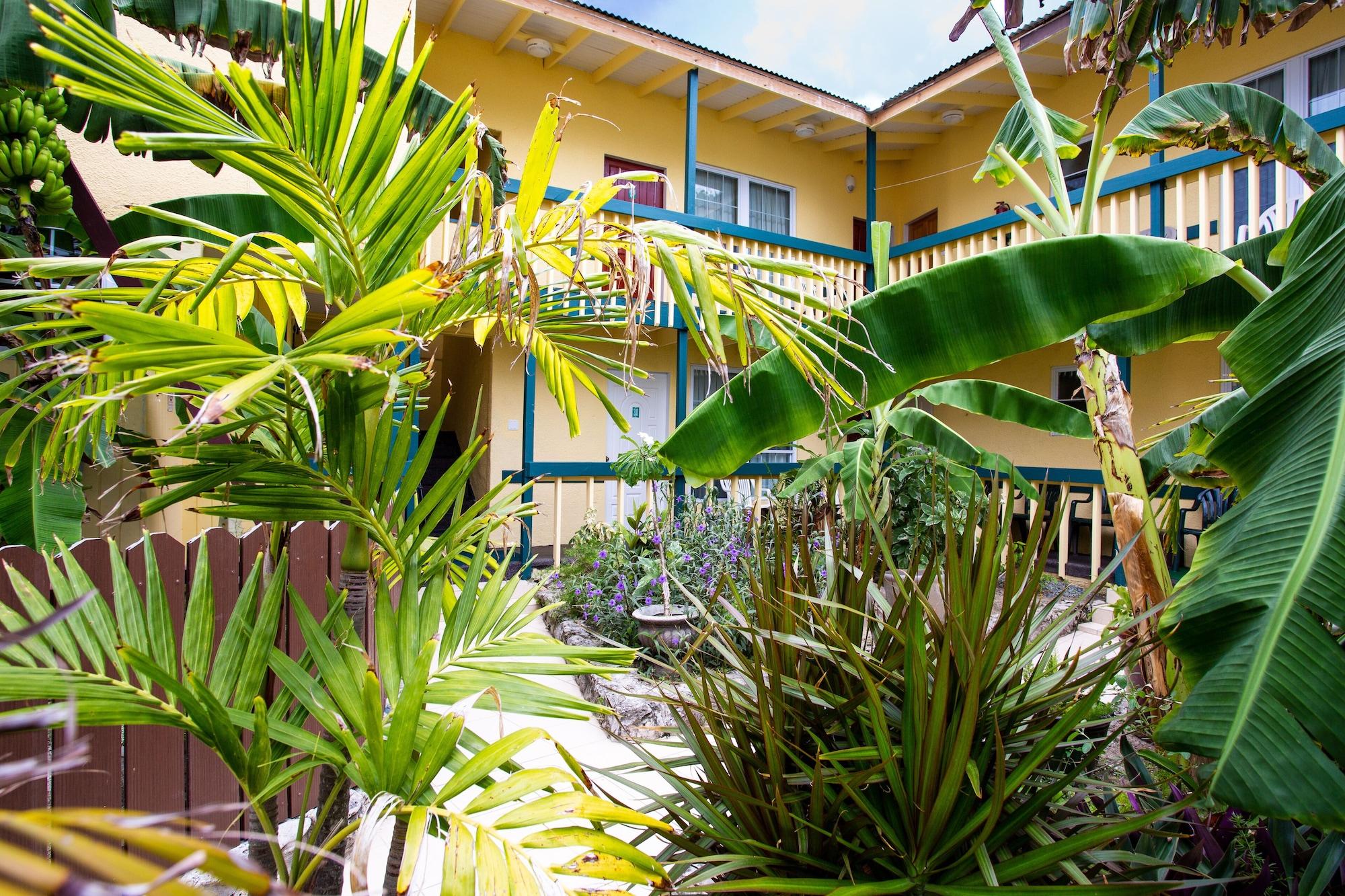 Sebastian'S On The Beach Hotel Freshwater Pond Luaran gambar